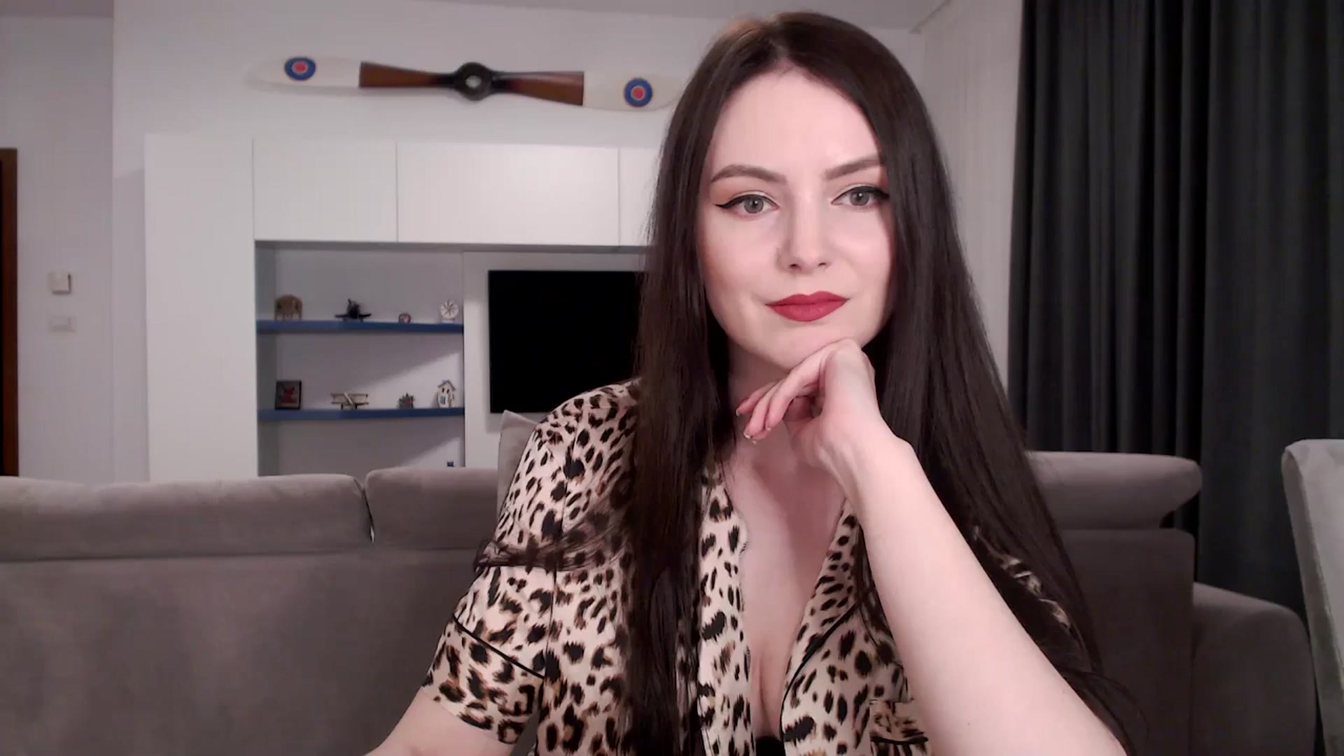 Gallery image thumbnail from Aryelle_'s myfreecams stream on, 12/12/2025, 19:32 image 1 of 20
