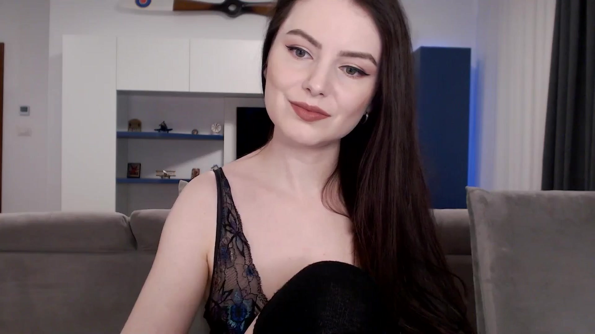 Gallery image thumbnail from Aryelle_'s myfreecams stream on, 04/01/2026, 21:47 image 20 of 20