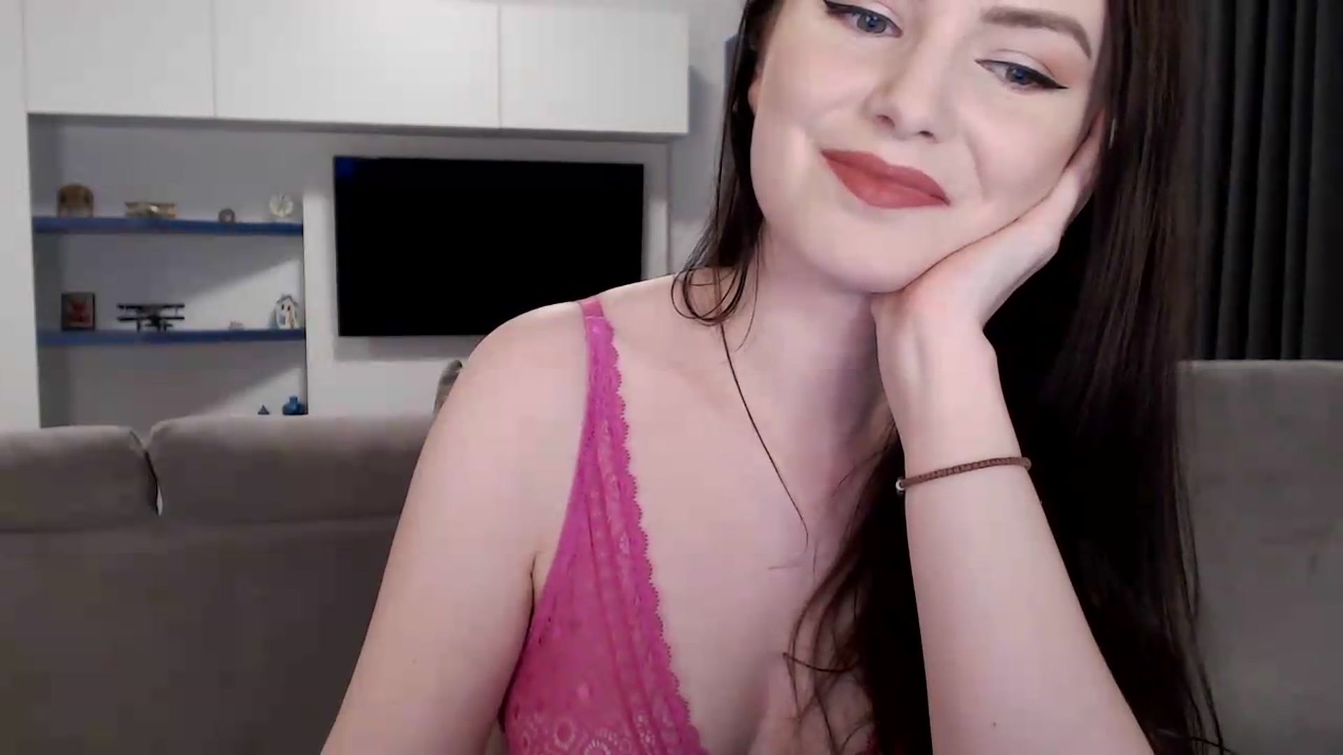 Gallery image thumbnail from Aryelle_'s myfreecams stream on, 05/15/2026, 23:22 image 9 of 20