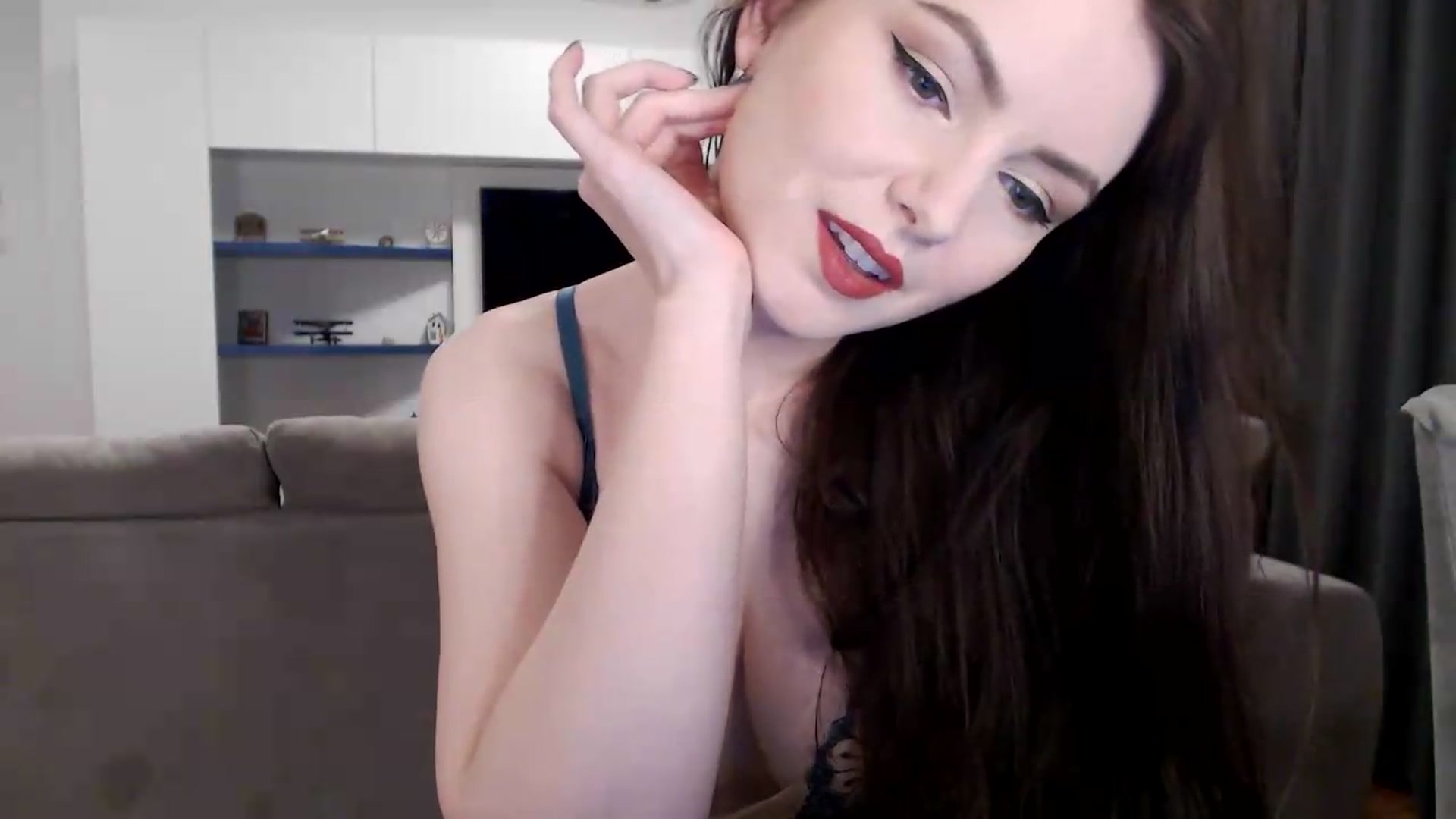 Gallery image thumbnail from Aryelle_'s myfreecams stream on, 05/22/2026, 22:24 image 15 of 20
