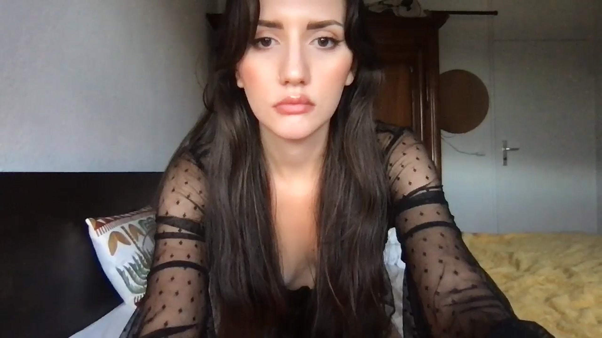 Gallery image thumbnail from AsYouWish's myfreecams stream on, 09/05/2025, 16:47 image 5 of 20