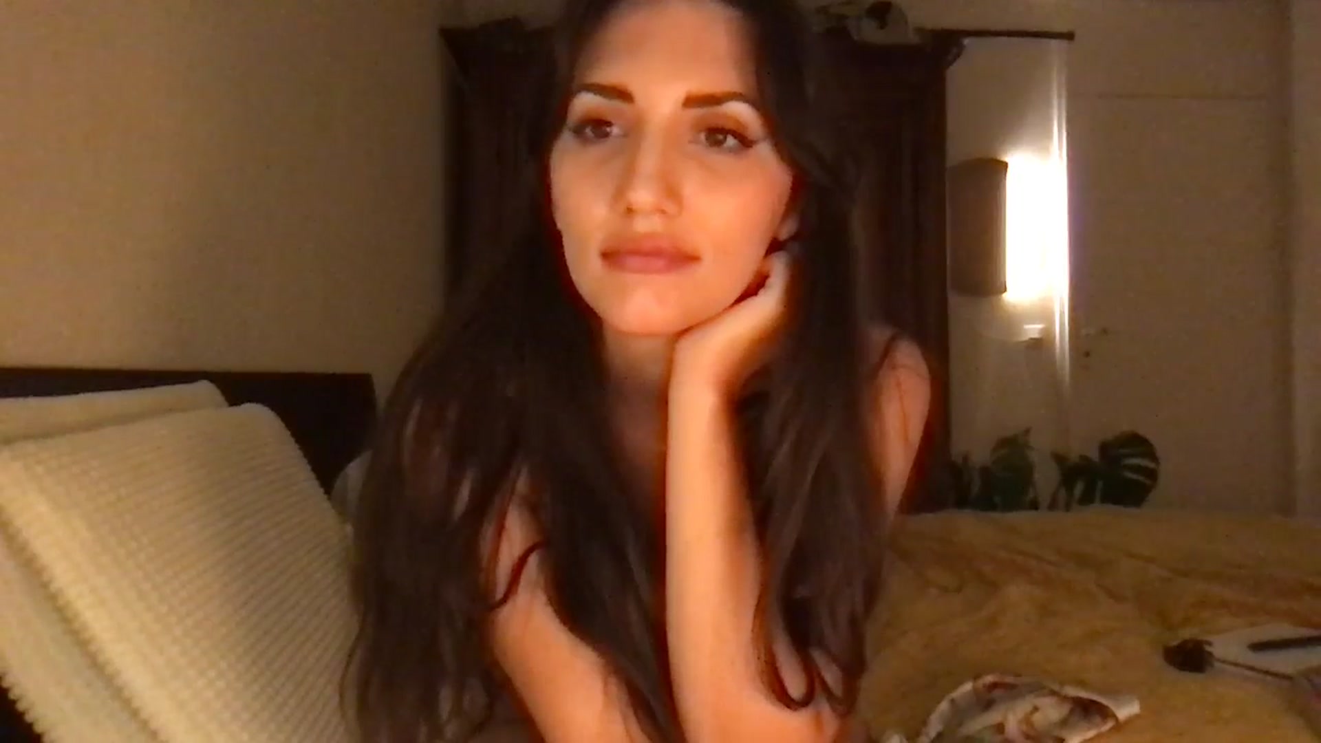 Gallery image thumbnail from AsYouWish's myfreecams stream on, 09/07/2025, 19:15 image 11 of 20