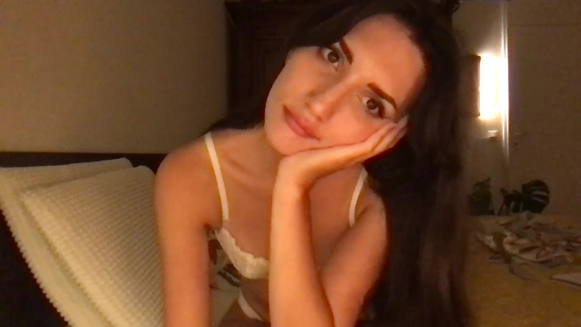 Gallery image thumbnail from AsYouWish's myfreecams stream on, 09/07/2025, 19:15 image 14 of 20