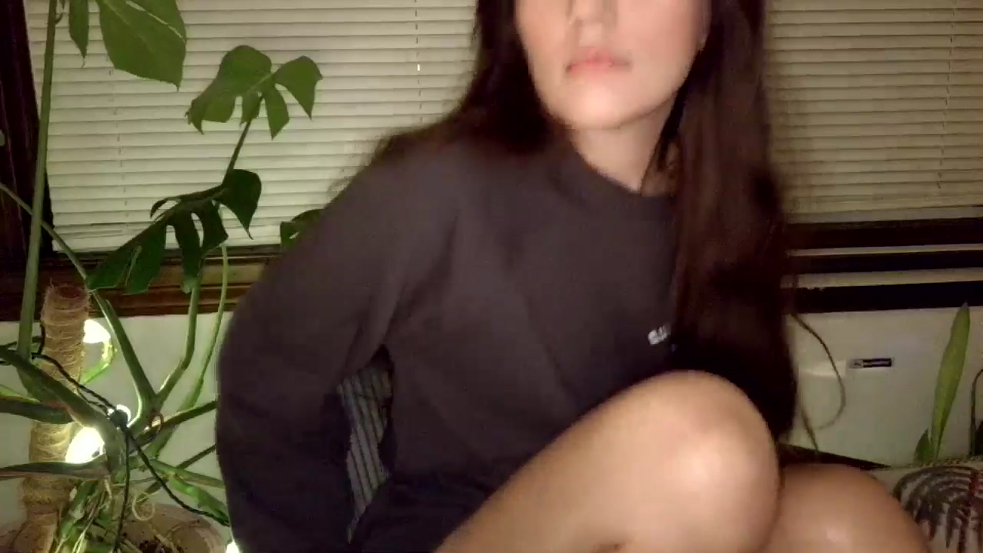 Gallery image thumbnail from AsYouWish's myfreecams stream on, 12/29/2025, 08:50 image 2 of 20
