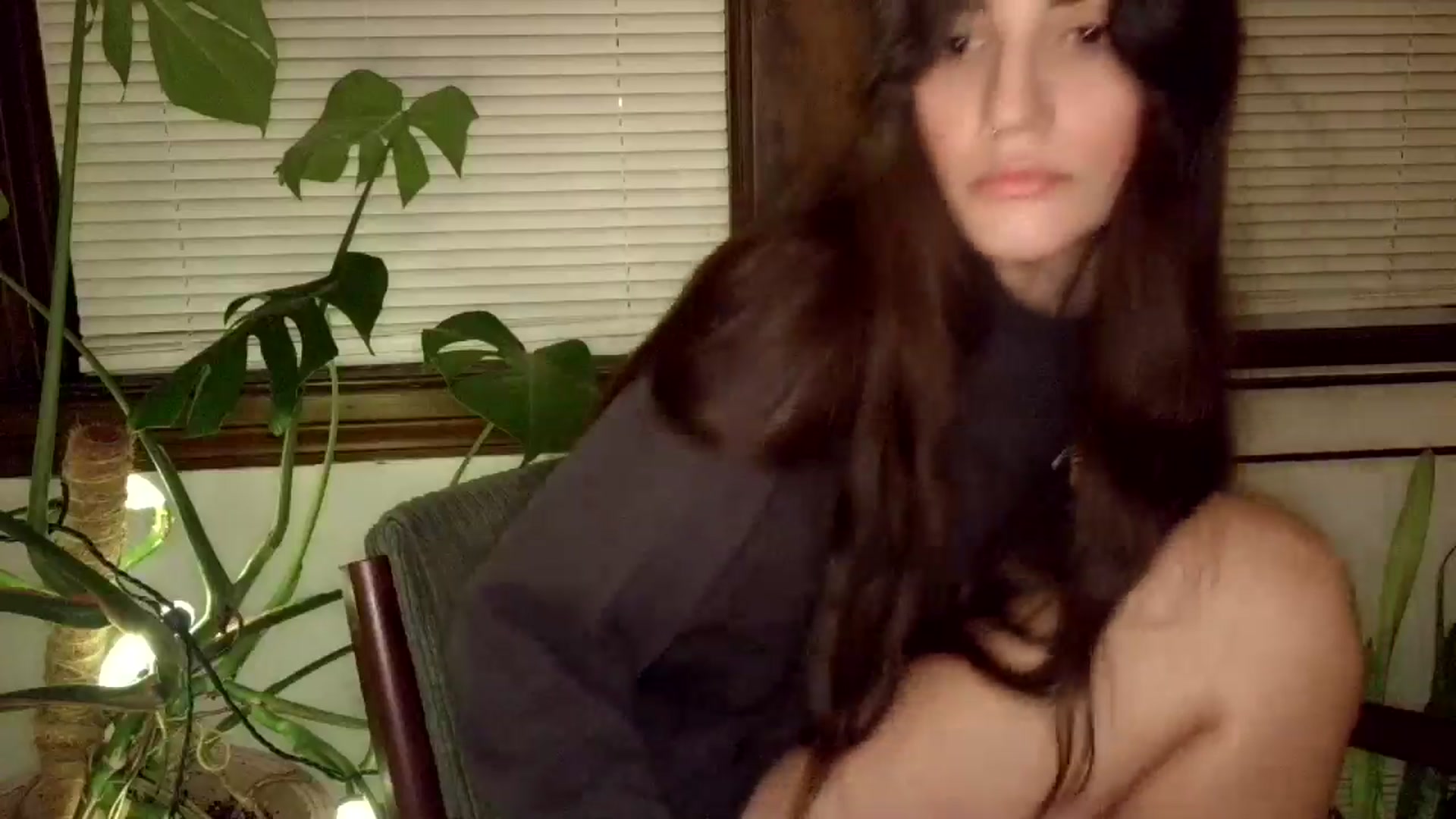 Gallery image thumbnail from AsYouWish's myfreecams stream on, 12/29/2025, 08:50 image 8 of 20
