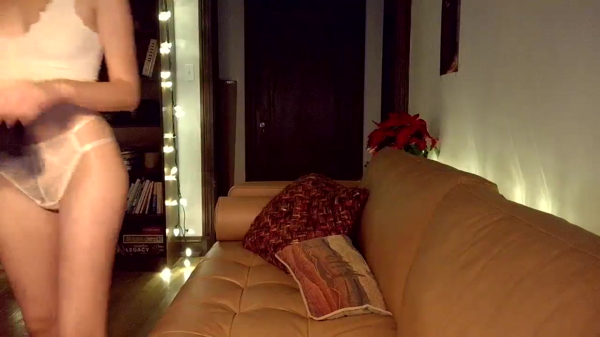 Gallery image thumbnail from AsYouWish's myfreecams stream on, 12/29/2025, 22:55 image 18 of 20