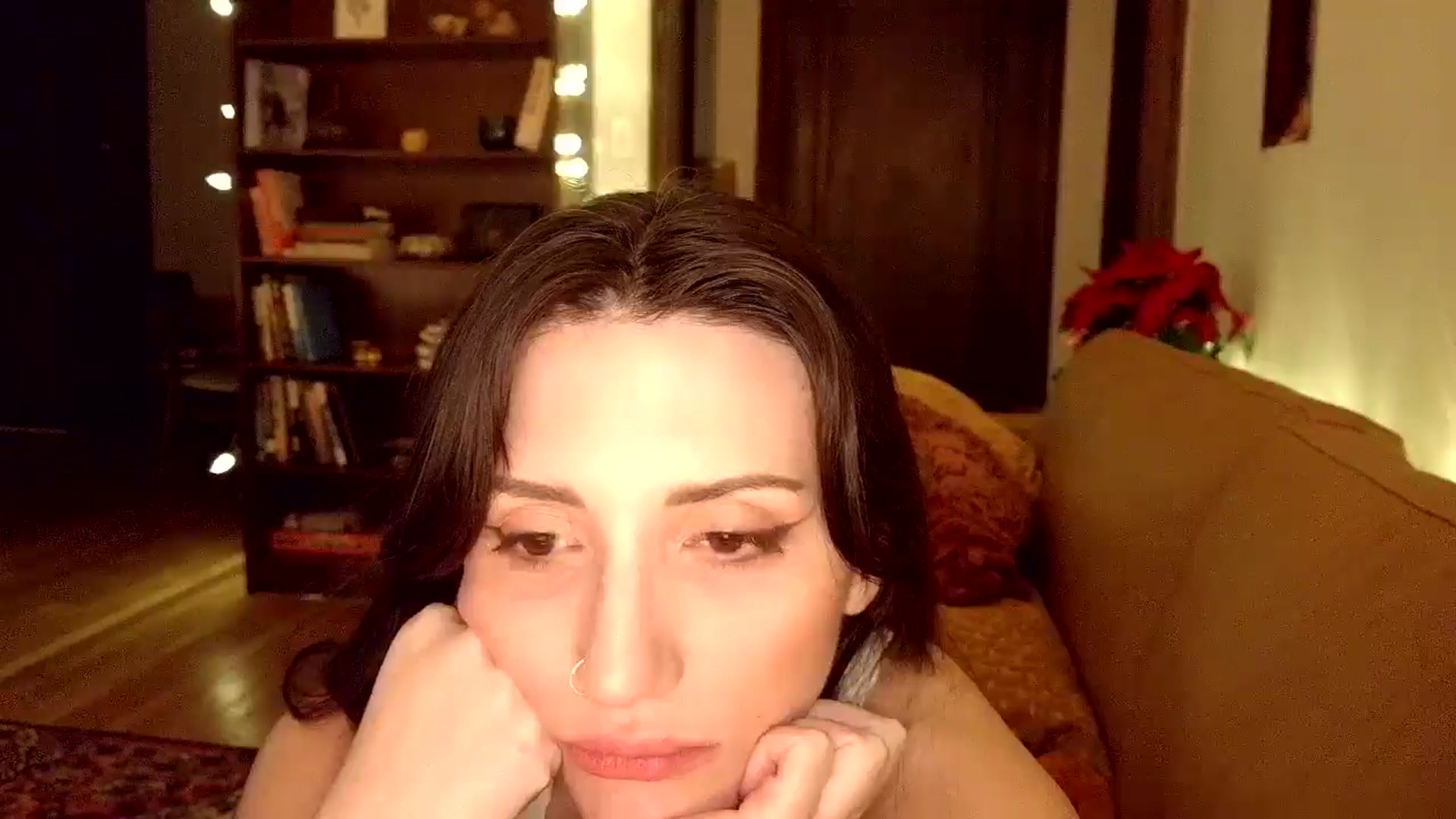 Gallery image thumbnail from AsYouWish's myfreecams stream on, 12/30/2025, 05:00 image 9 of 20