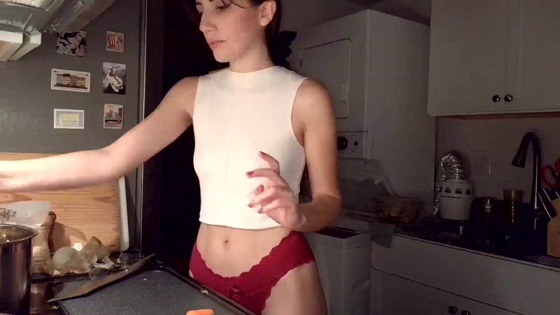 Gallery image thumbnail from AsYouWish's myfreecams stream on, 01/06/2026, 06:20 image 4 of 20