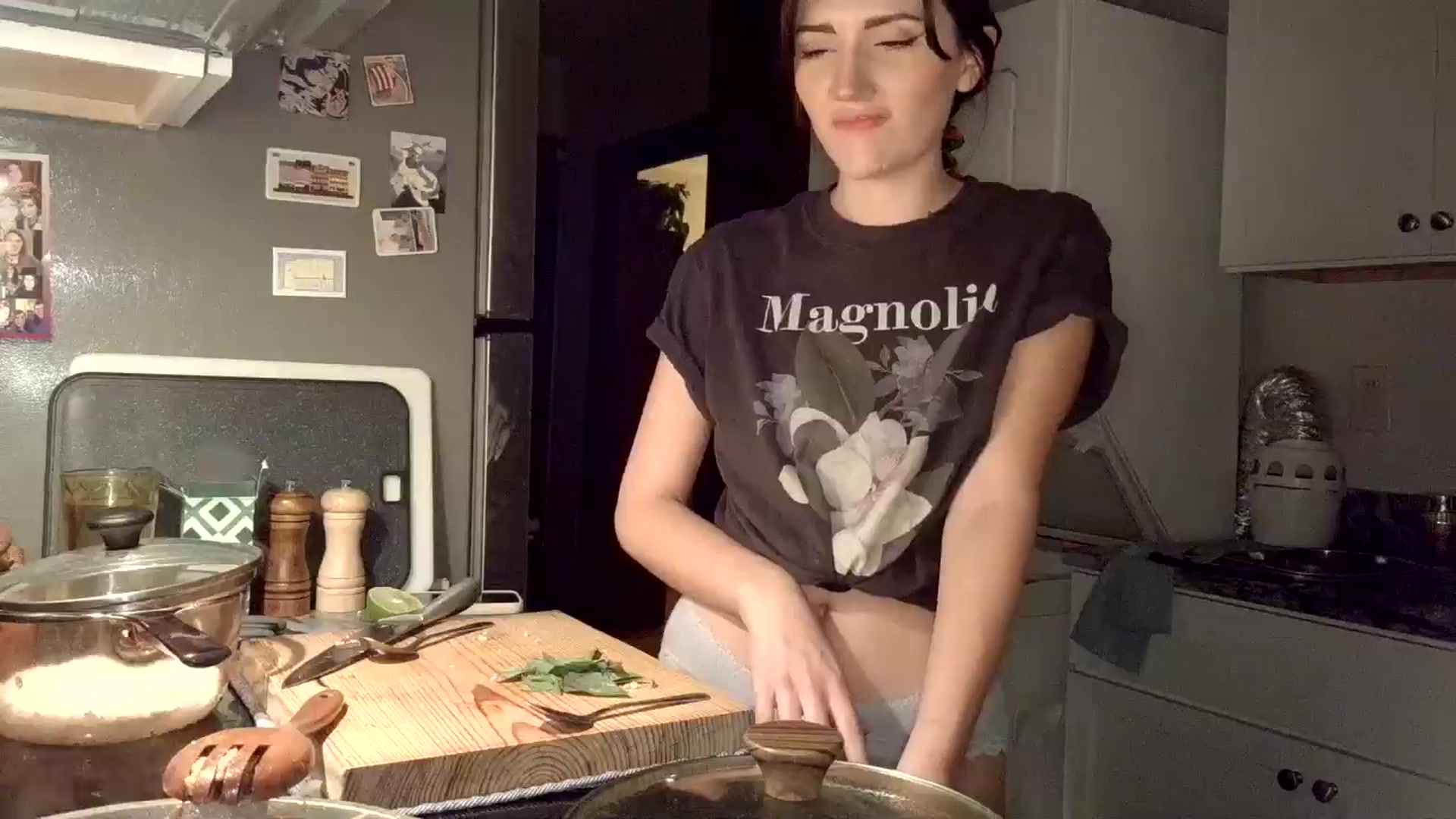 Gallery image thumbnail from AsYouWish's myfreecams stream on, 01/24/2026, 02:11 image 18 of 20