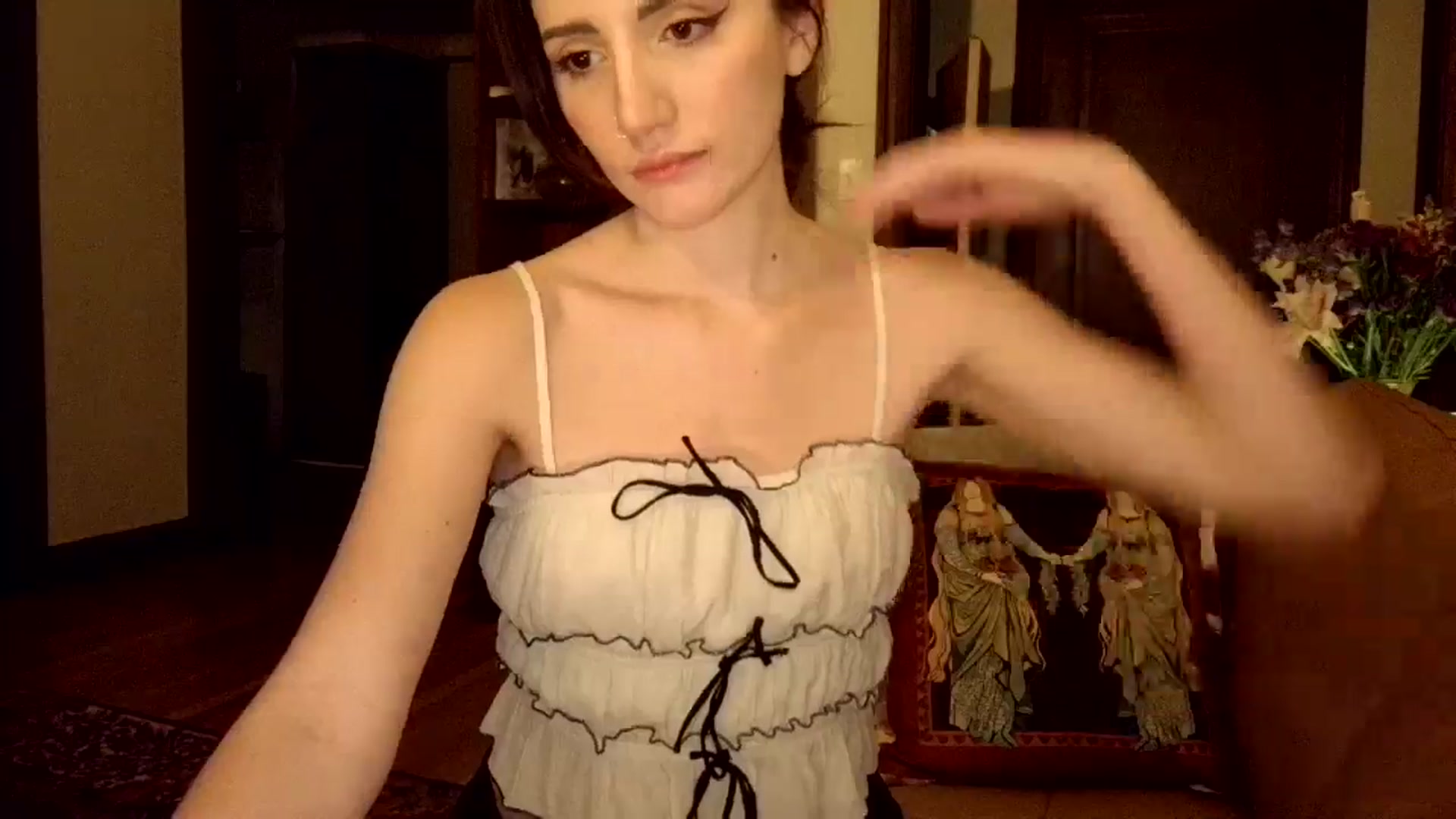 Gallery image thumbnail from AsYouWish's myfreecams stream on, 01/26/2026, 04:48 image 14 of 20