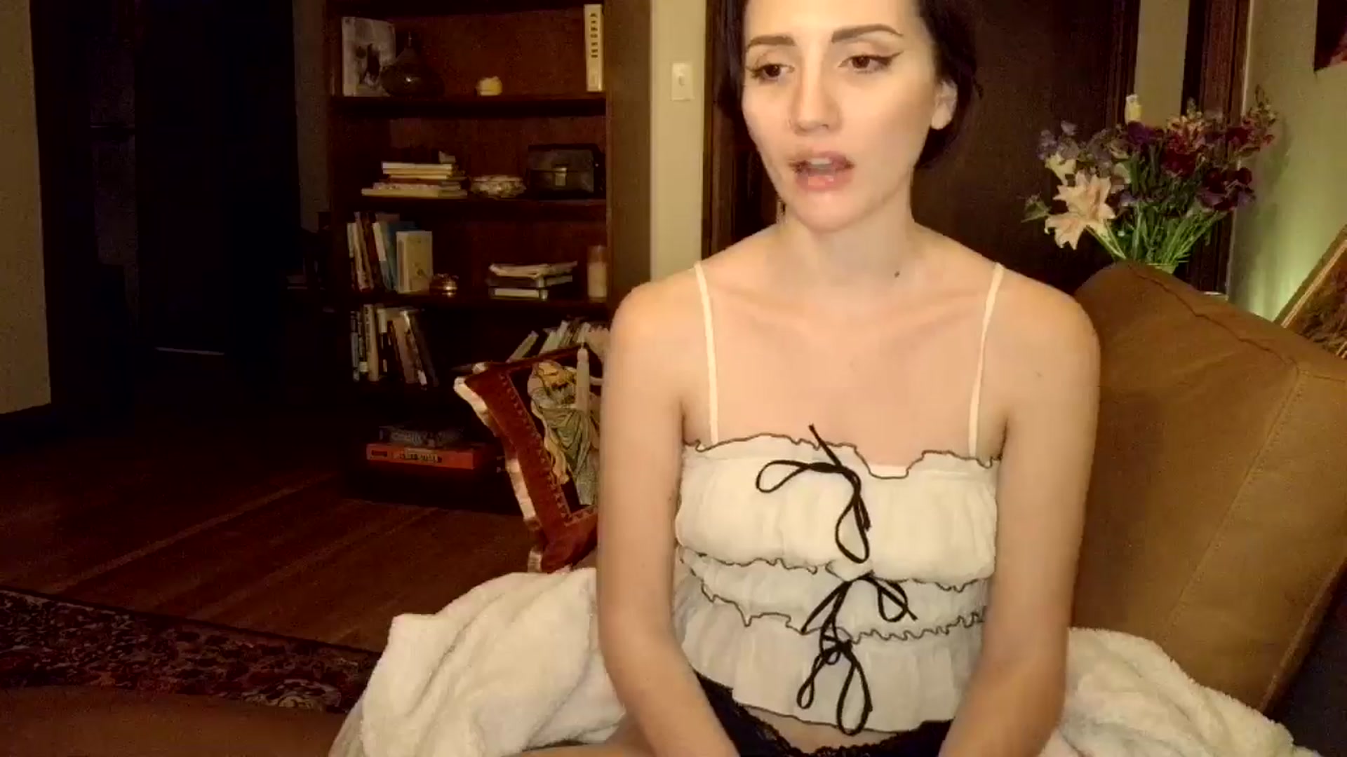Gallery image thumbnail from AsYouWish's myfreecams stream on, 01/26/2026, 07:47 image 9 of 20