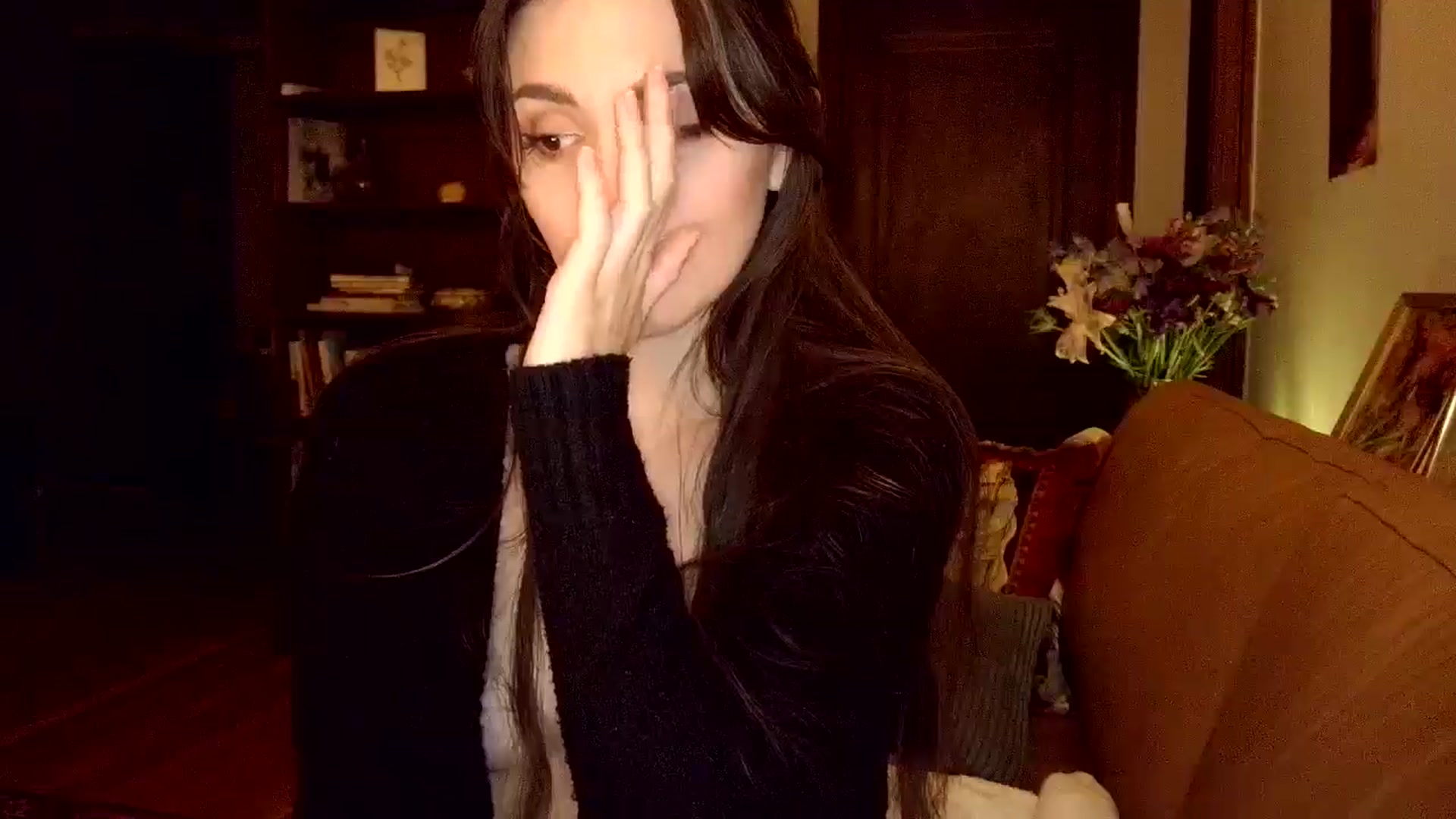 Gallery image thumbnail from AsYouWish's myfreecams stream on, 01/28/2026, 09:25 image 10 of 20