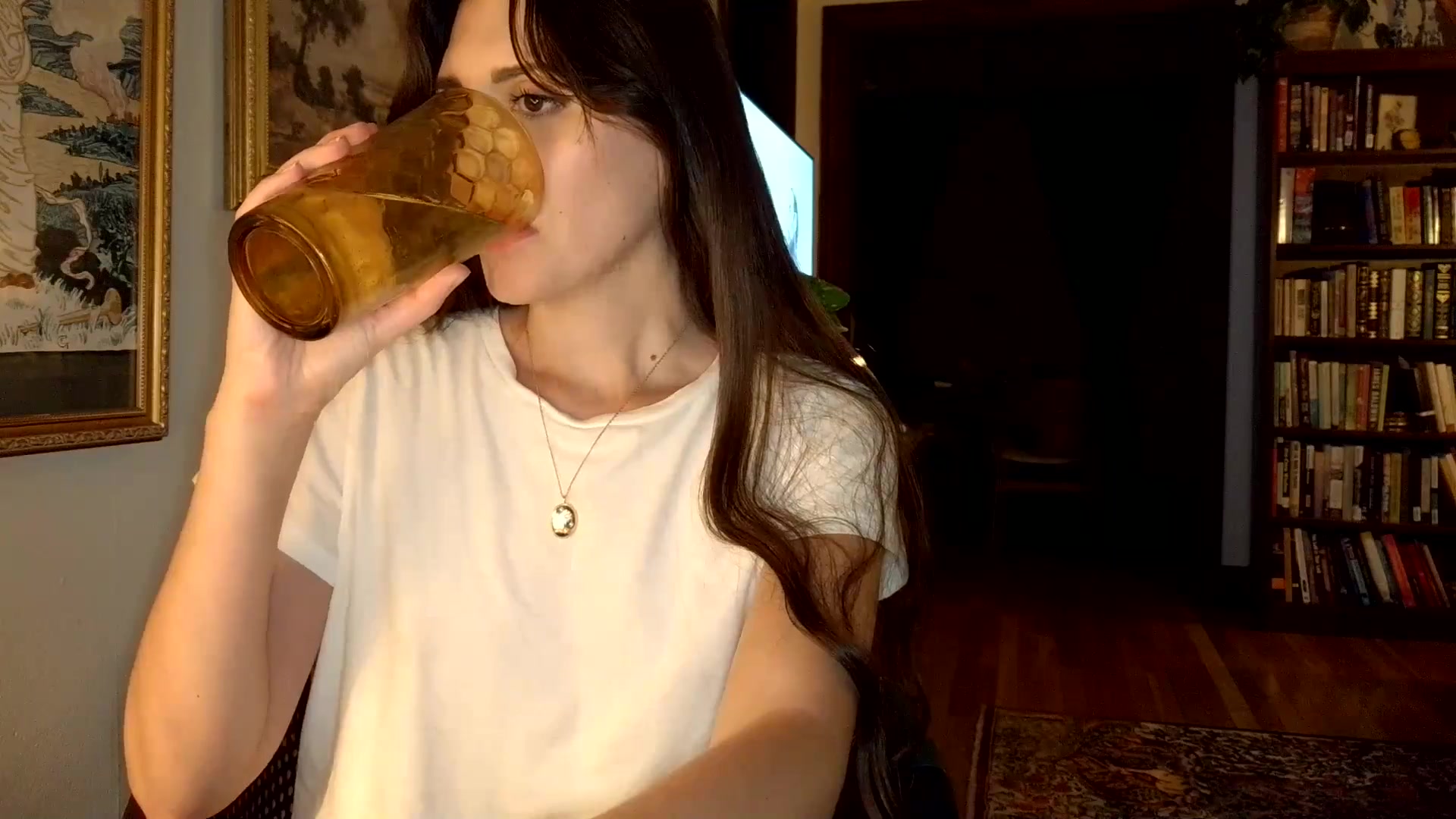 Gallery image thumbnail from AsYouWish's myfreecams stream on, 03/23/2026, 06:45 image 18 of 20