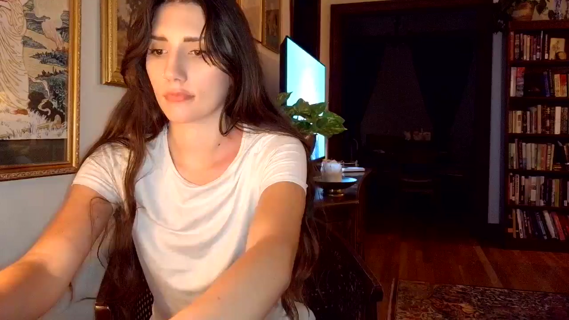 Gallery image thumbnail from AsYouWish's myfreecams stream on, 03/28/2026, 04:41 image 18 of 20