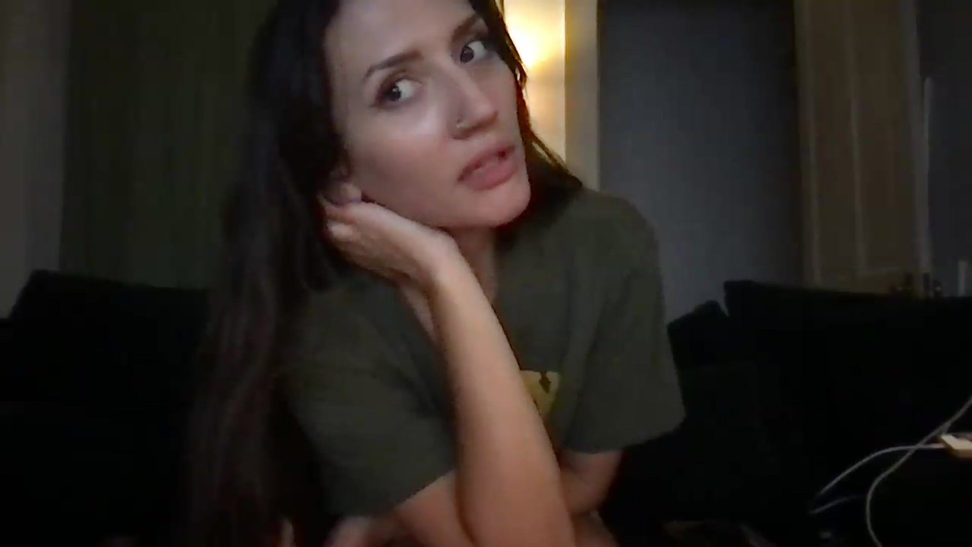 Gallery image thumbnail from AsYouWish's myfreecams stream on, 08/11/2026, 04:46 image 4 of 20