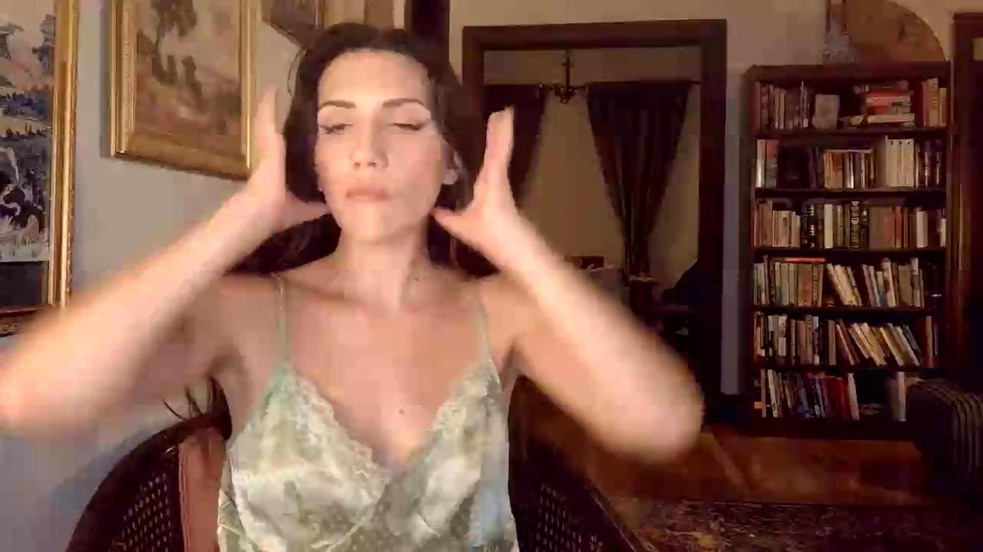 Gallery image thumbnail from AsYouWish's myfreecams stream on, 08/22/2026, 03:41 image 16 of 20