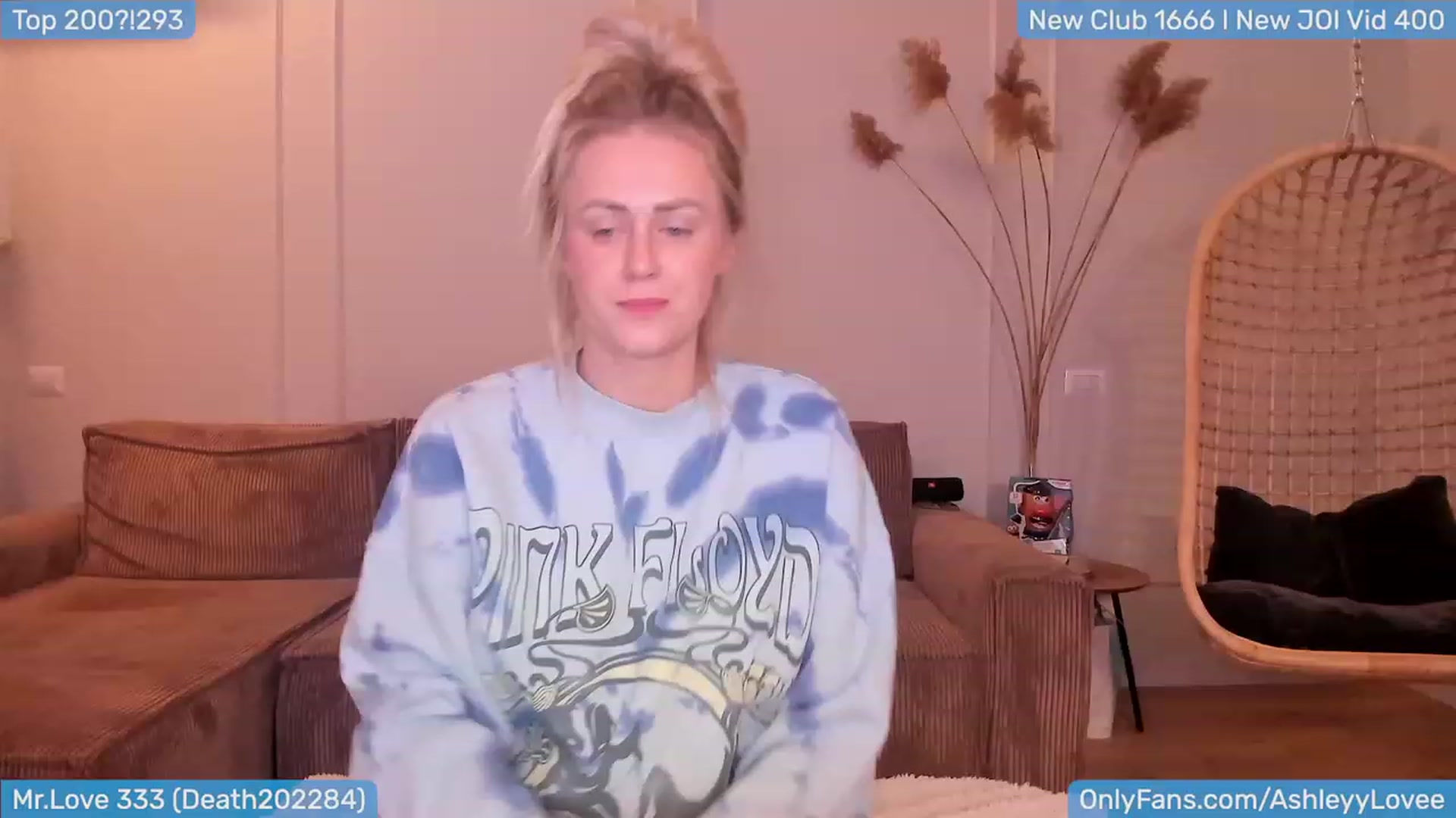 Gallery image thumbnail from AshLoveBday's myfreecams stream on, 01/21/2024, 23:04 image 3 of 20