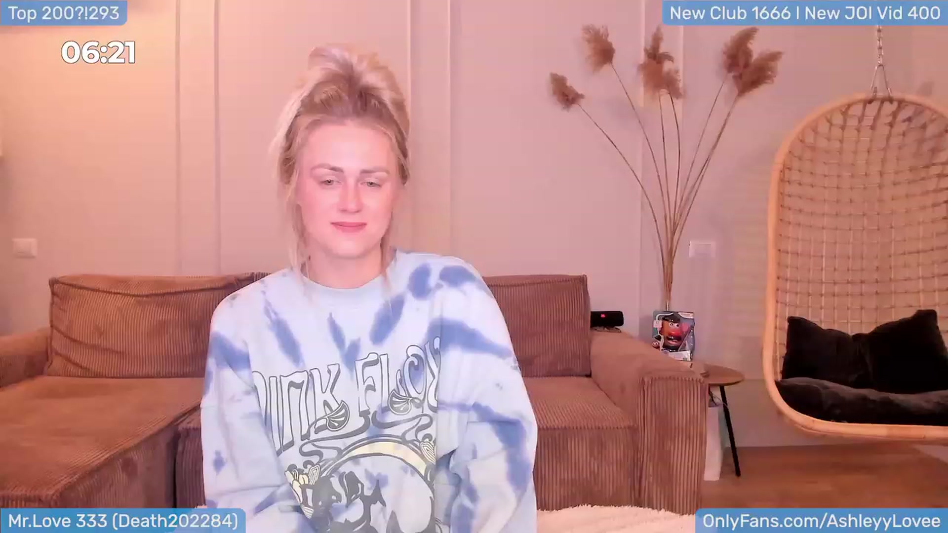 Gallery image thumbnail from AshLoveBday's myfreecams stream on, 01/21/2024, 23:04 image 9 of 20