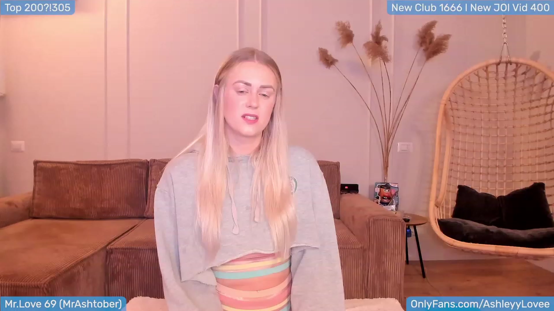 Gallery image thumbnail from AshLoveBday's myfreecams stream on, 01/22/2024, 19:45 image 1 of 20