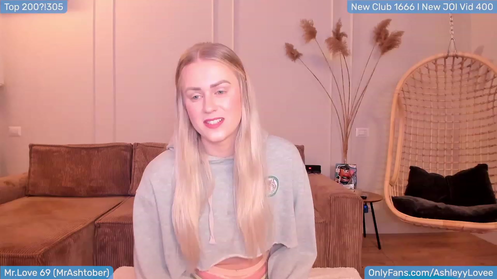 Gallery image thumbnail from AshLoveBday's myfreecams stream on, 01/22/2024, 19:45 image 6 of 20