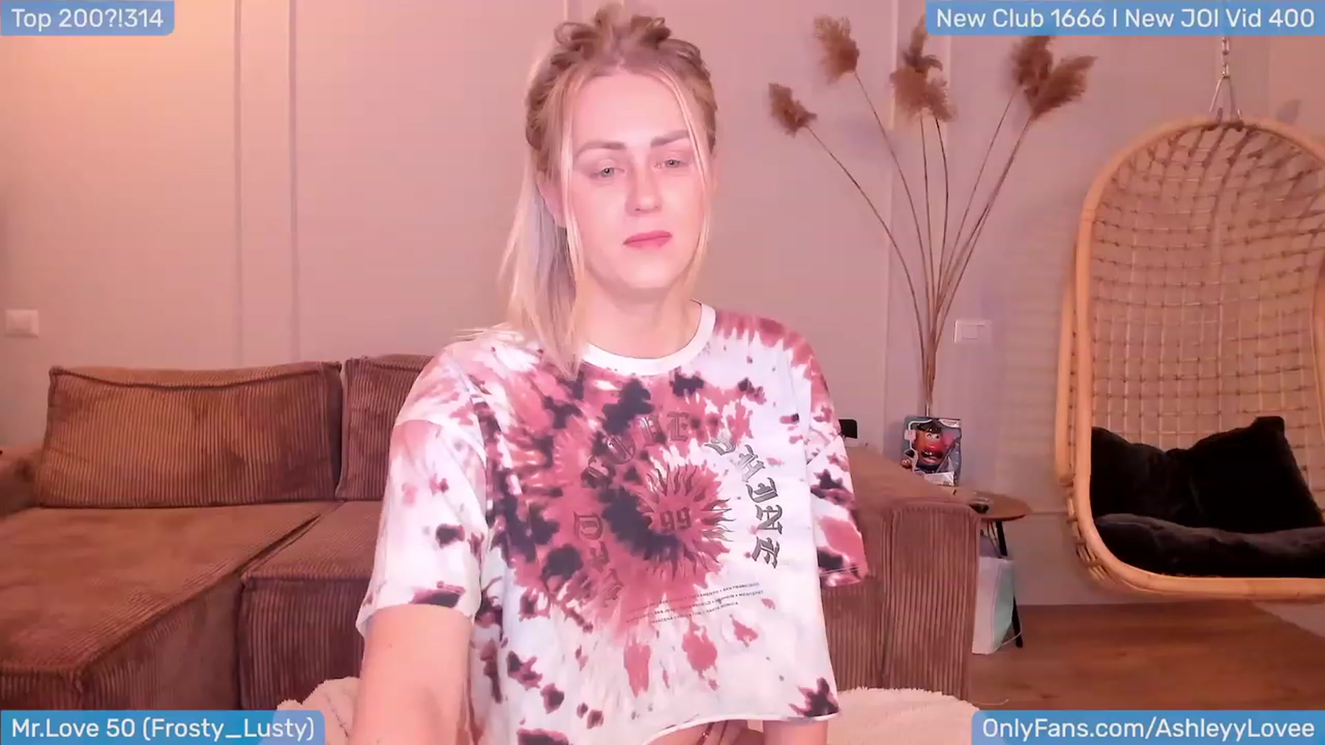 Gallery image thumbnail from AshLoveBday's myfreecams stream on, 01/23/2024, 22:03 image 6 of 20