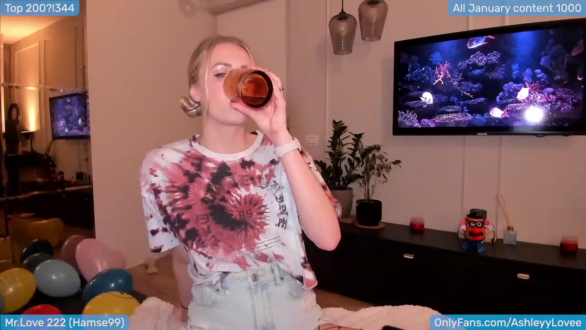 Gallery image thumbnail from AshLoveBday's myfreecams stream on, 01/25/2024, 22:09 image 5 of 20