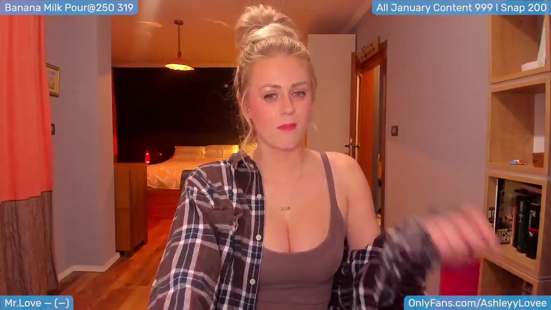 Gallery image thumbnail from AshLoveBday's myfreecams stream on, 01/31/2024, 20:02 image 4 of 20