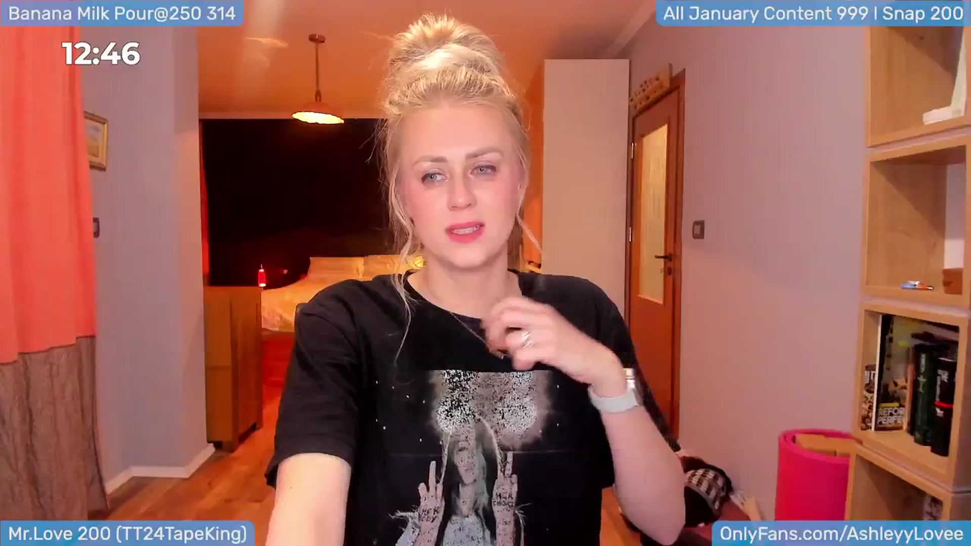 Gallery image thumbnail from AshLoveBday's myfreecams stream on, 01/31/2024, 22:05 image 18 of 20