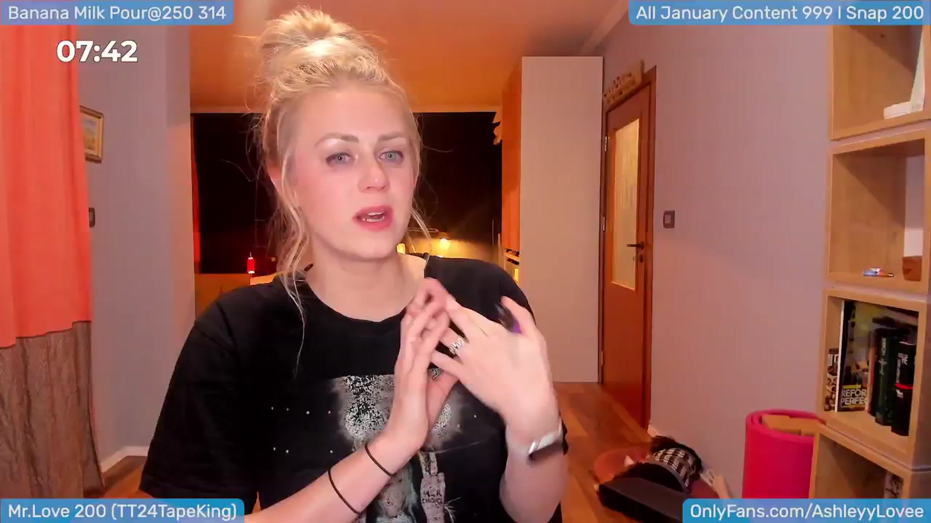 Gallery image thumbnail from AshLoveBday's myfreecams stream on, 01/31/2024, 22:05 image 19 of 20