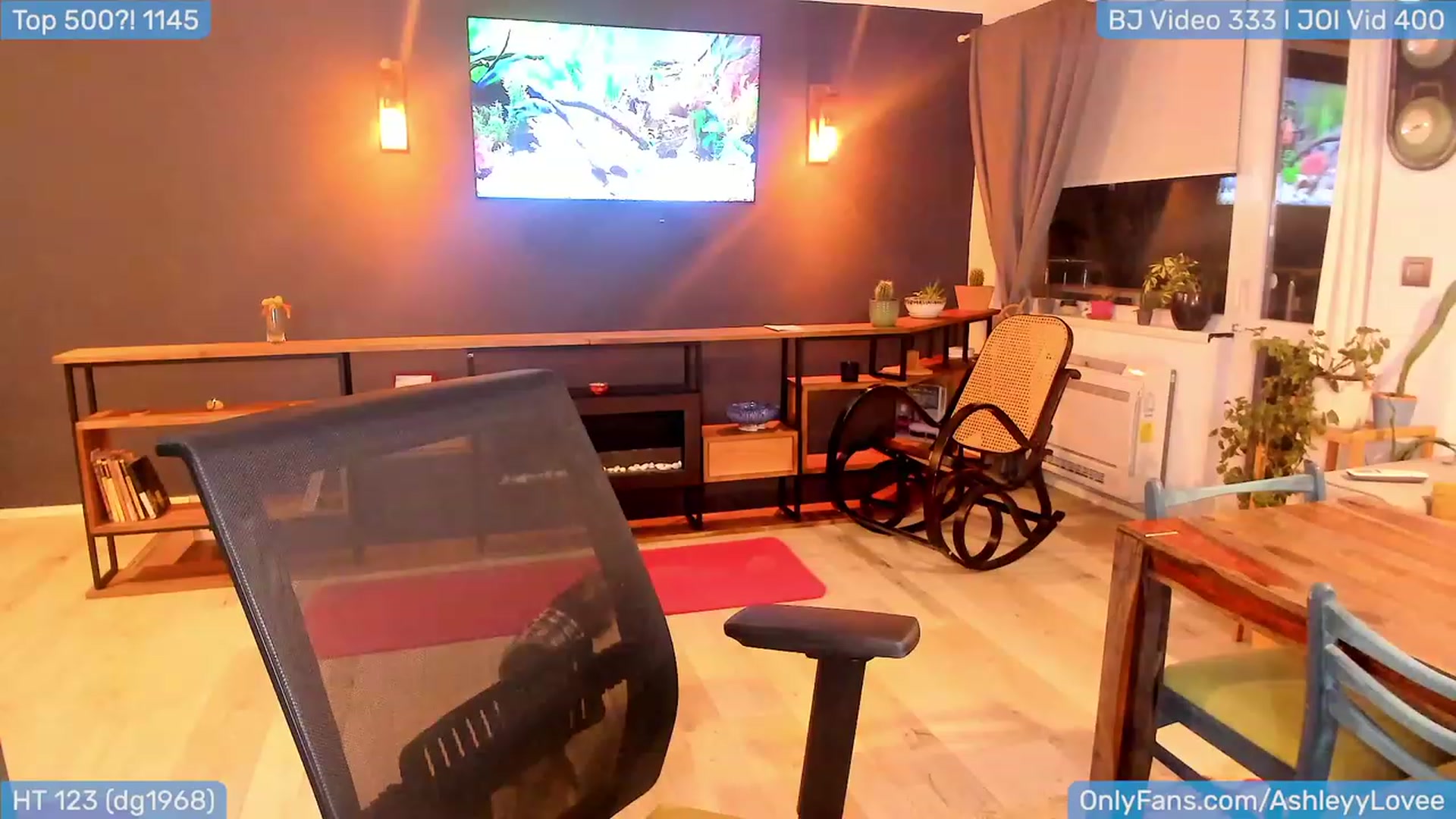 Gallery image thumbnail from AshLoveBday's myfreecams stream on, 02/01/2024, 20:36 image 6 of 20