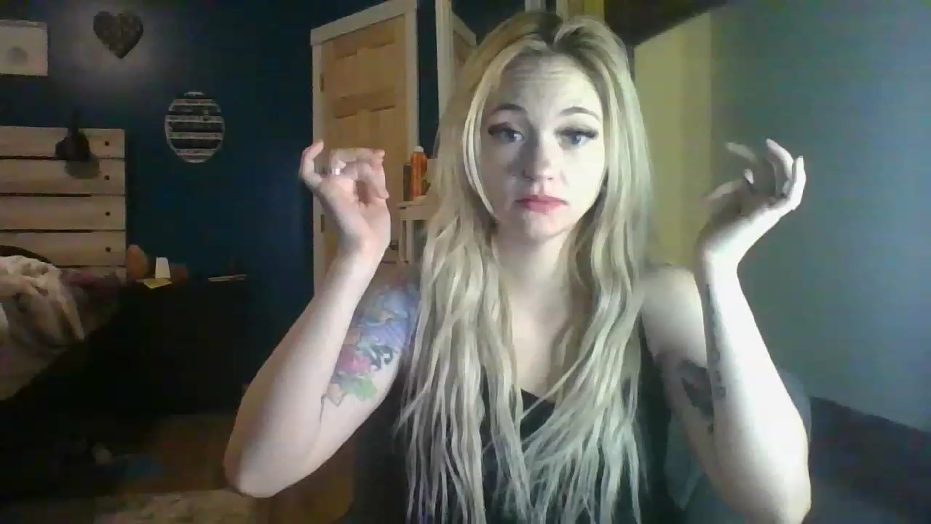 Gallery image thumbnail from AshSapphire's myfreecams stream on, 11/18/2022, 08:01 image 16 of 20