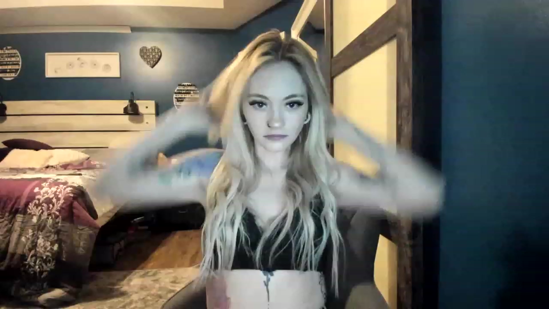 Gallery image thumbnail from AshSapphire's myfreecams stream on, 11/21/2022, 06:22 image 14 of 20