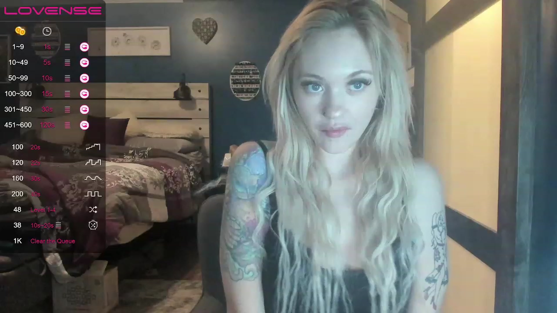 Gallery image thumbnail from AshSapphire's myfreecams stream on, 12/12/2022, 19:00 image 20 of 20