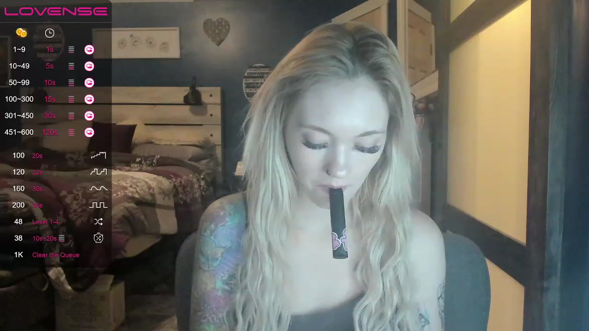 Gallery image thumbnail from AshSapphire's myfreecams stream on, 12/12/2022, 19:00 image 3 of 20