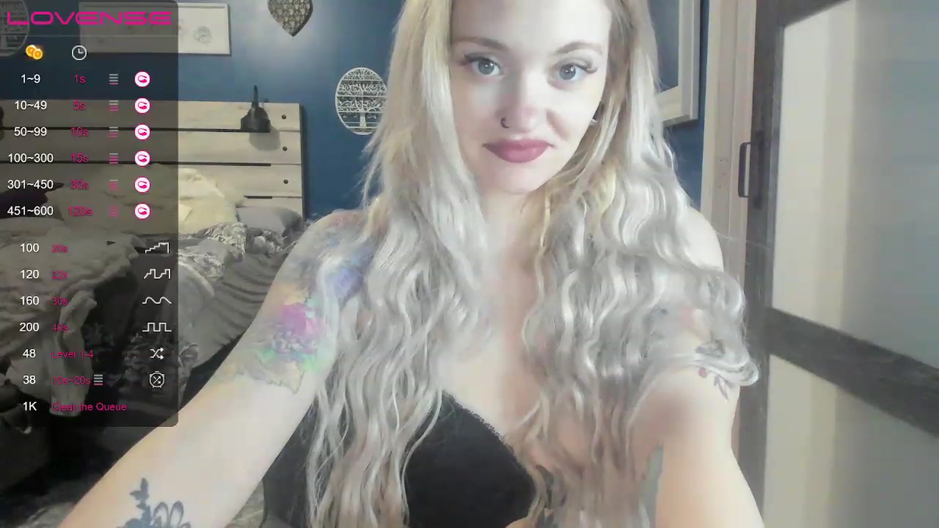 Gallery image thumbnail from AshSapphire's myfreecams stream on, 01/26/2023, 20:31 image 18 of 20