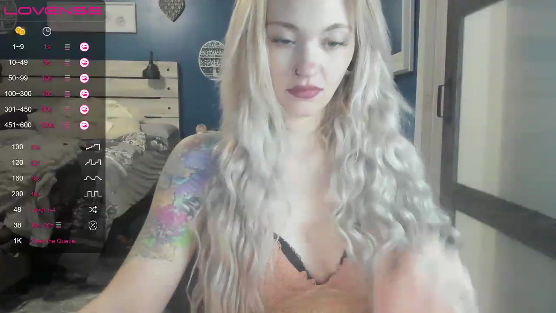Gallery image thumbnail from AshSapphire's myfreecams stream on, 01/26/2023, 20:31 image 13 of 20