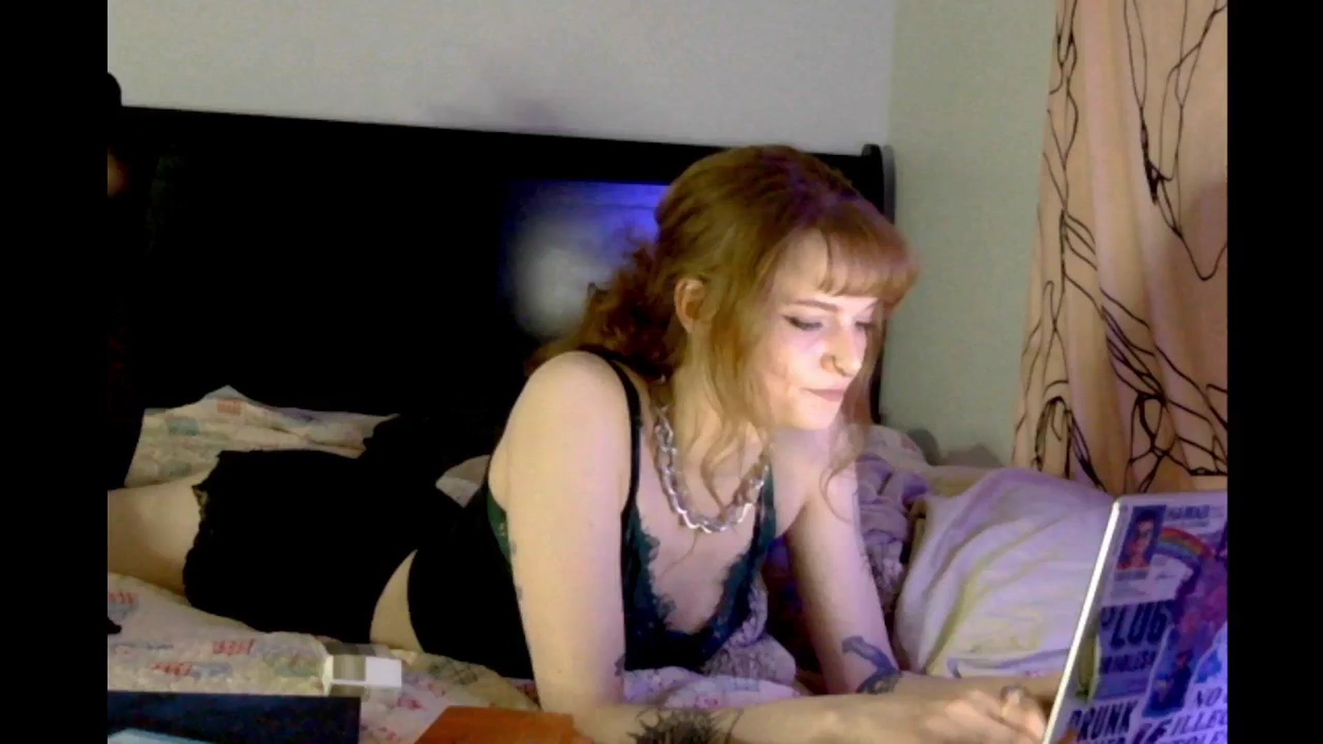 Gallery image thumbnail from AshTheNymph's myfreecams stream on, 04/29/2026, 05:19 image 4 of 20