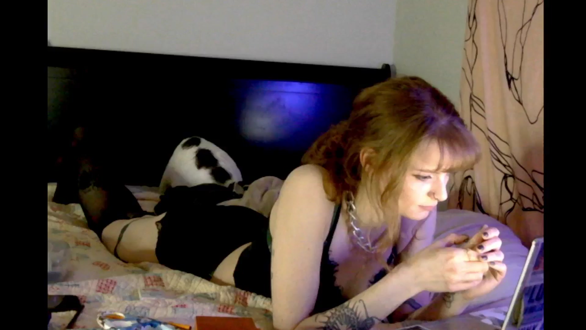 Gallery image thumbnail from AshTheNymph's myfreecams stream on, 04/29/2026, 05:19 image 19 of 20