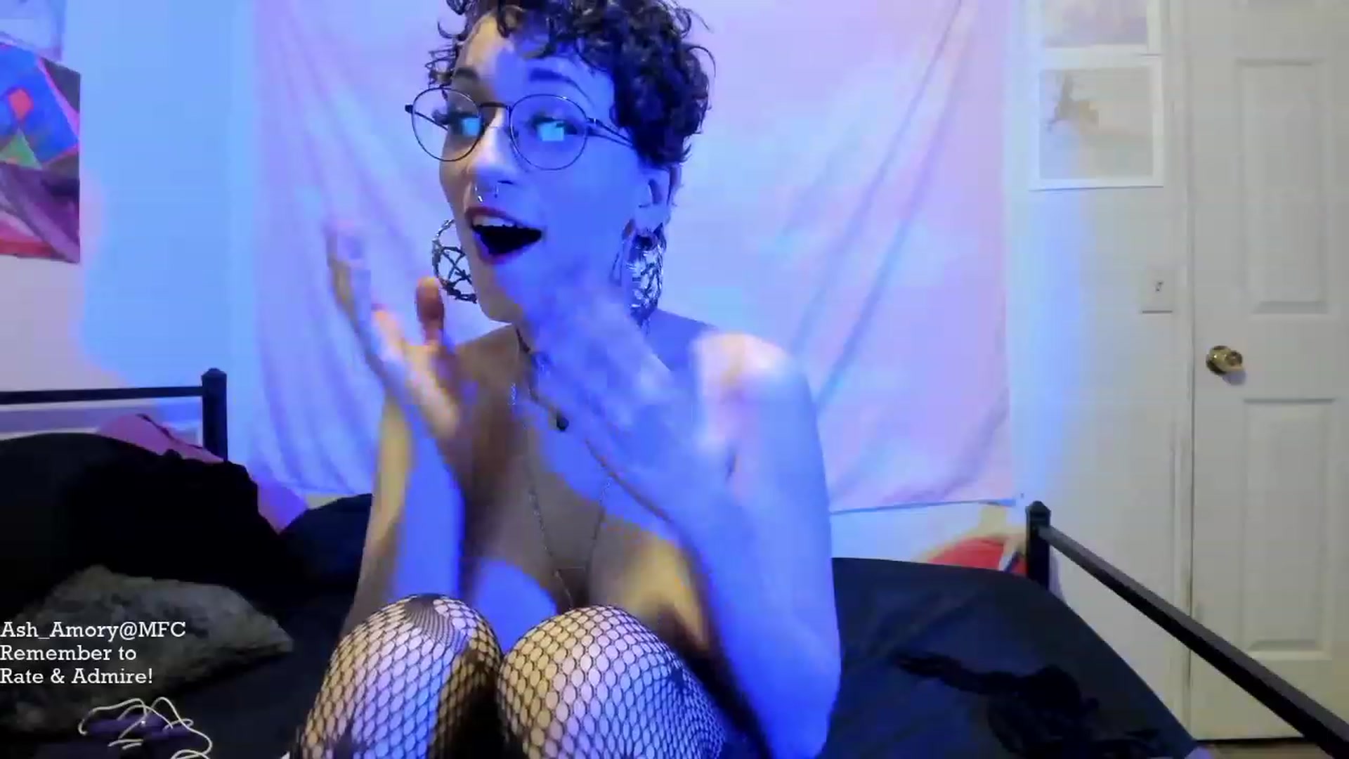 Gallery image thumbnail from Ash_Amory's myfreecams stream on, 11/27/2022, 03:16 image 10 of 20