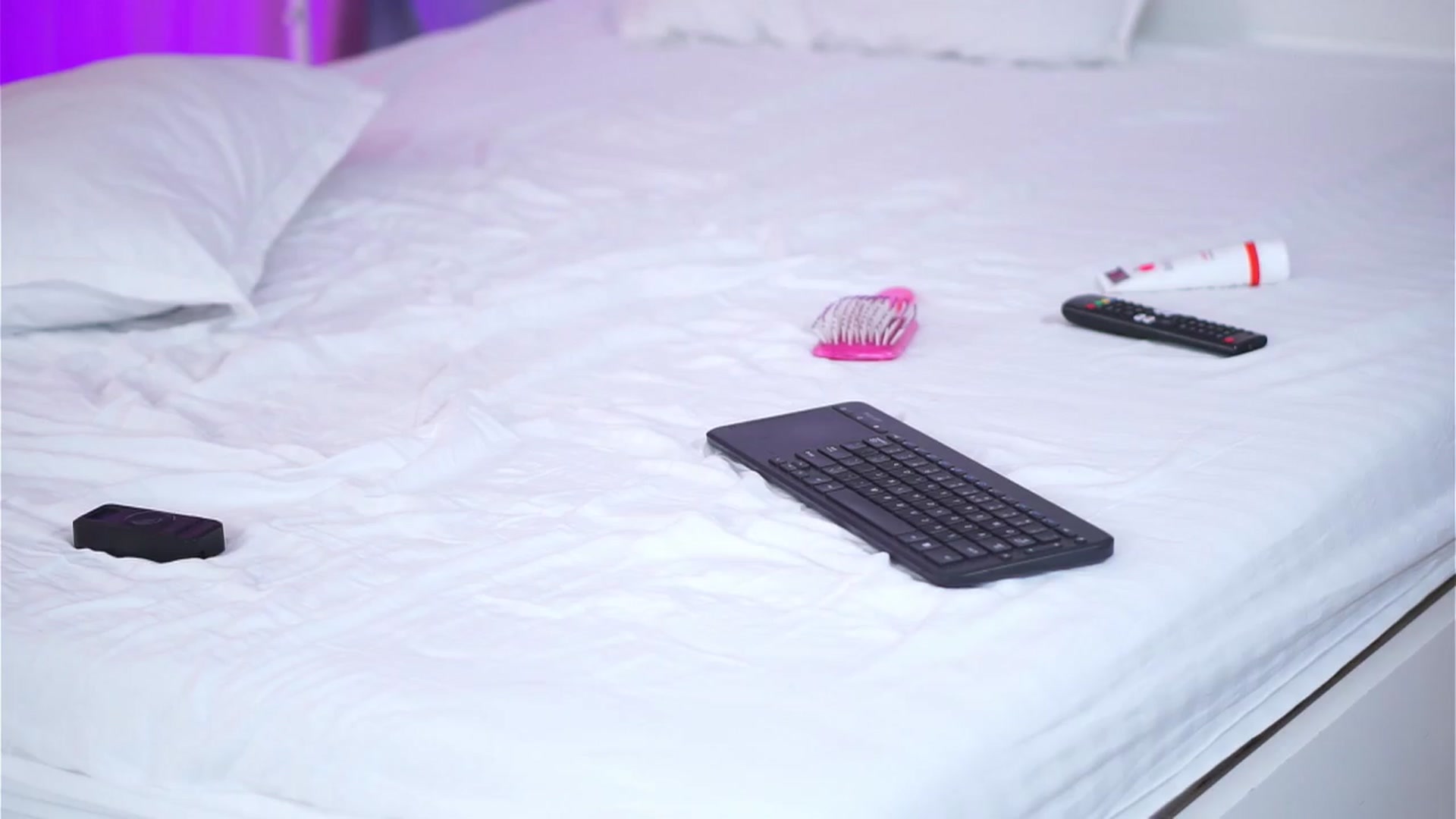 Gallery image thumbnail from AshaYuva's myfreecams stream on, 03/25/2024, 21:31 image 18 of 20