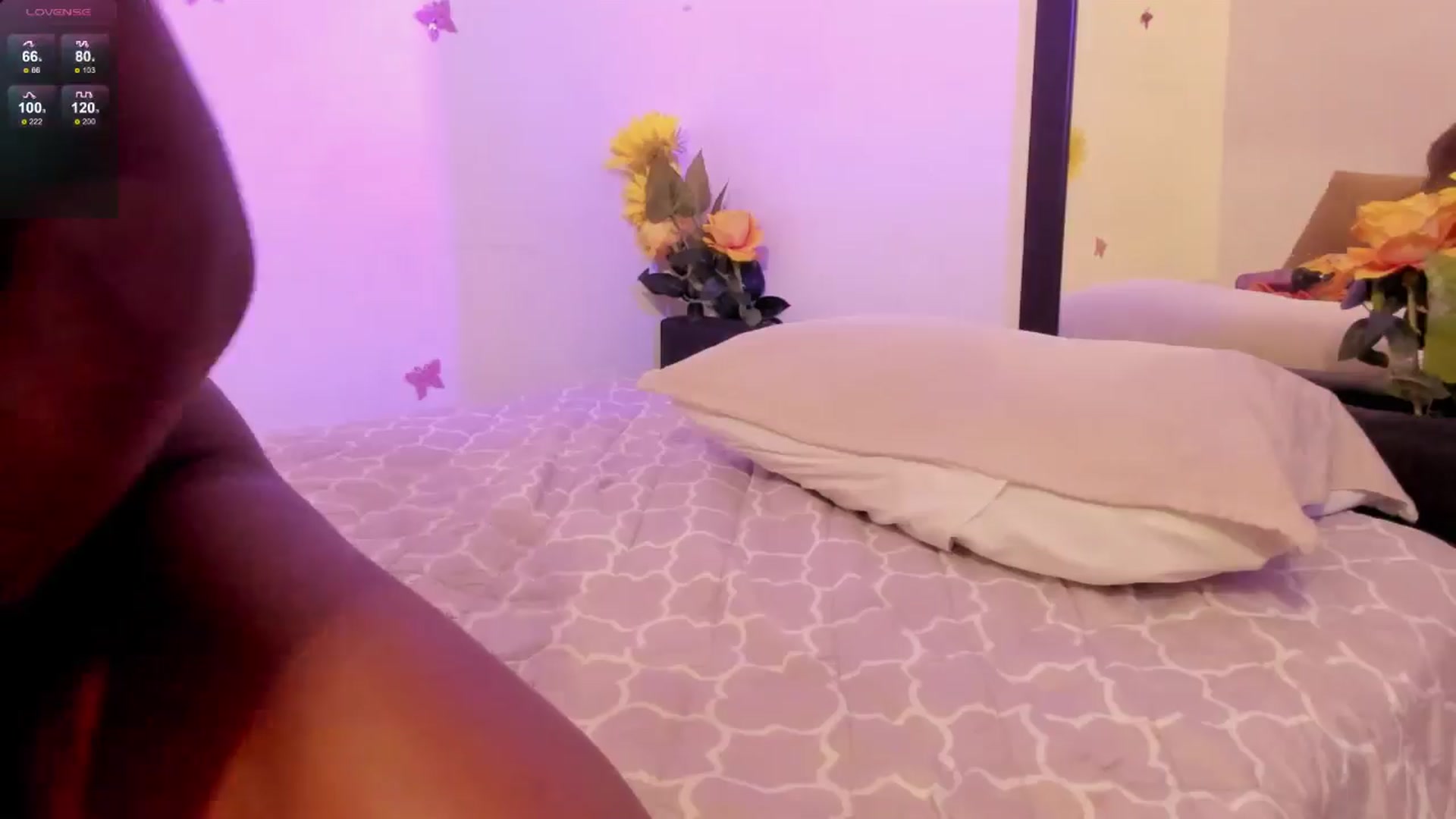 Gallery image thumbnail from Ashanti_Lewa's myfreecams stream on, 05/19/2024, 15:11 image 7 of 20