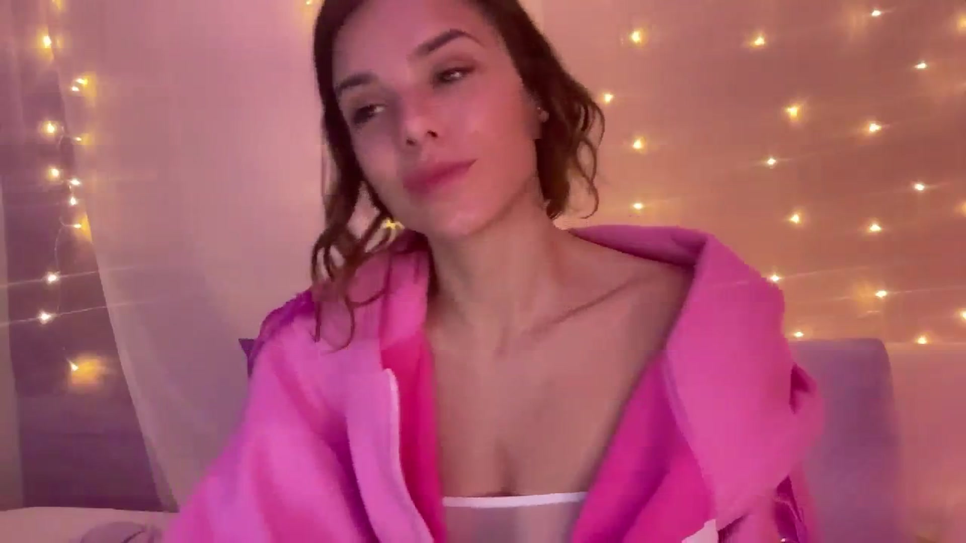 Gallery image thumbnail from AsheEllis's myfreecams stream on, 02/22/2024, 08:26 image 18 of 20