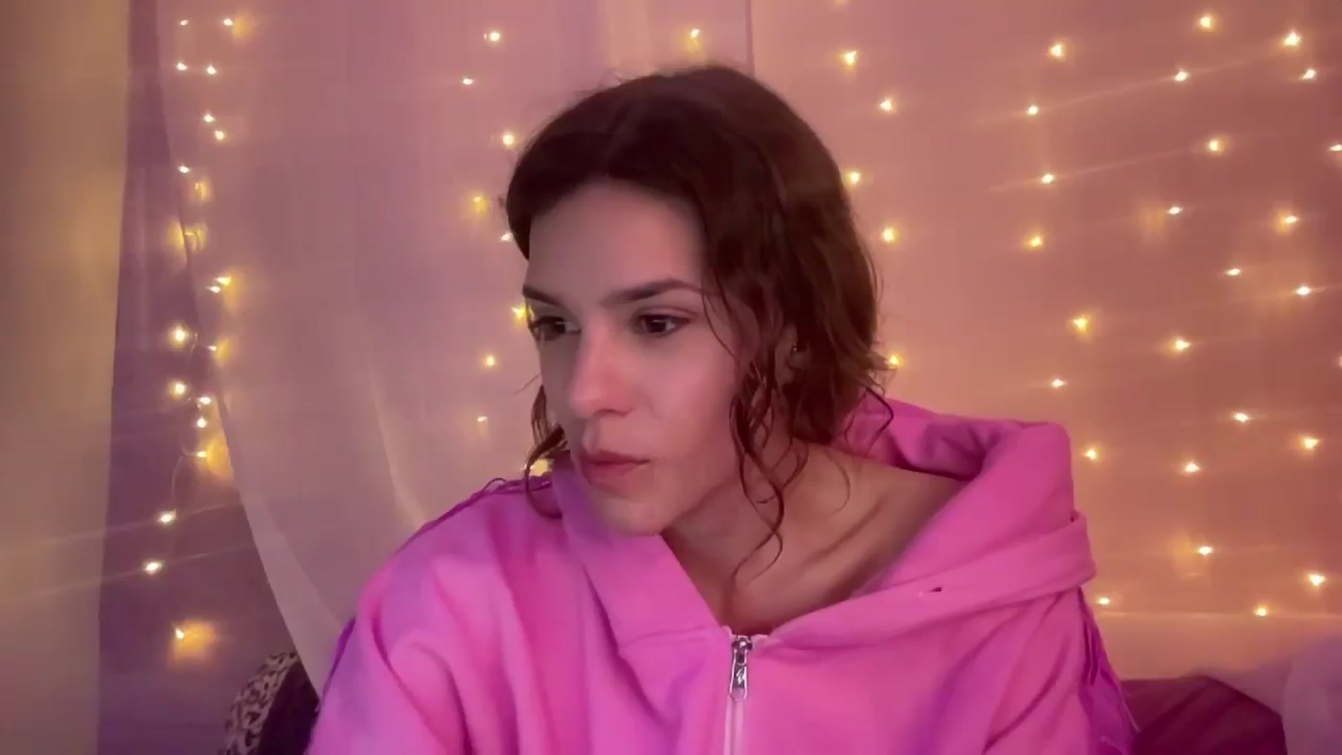 Gallery image thumbnail from AsheEllis's myfreecams stream on, 02/22/2024, 08:26 image 10 of 20