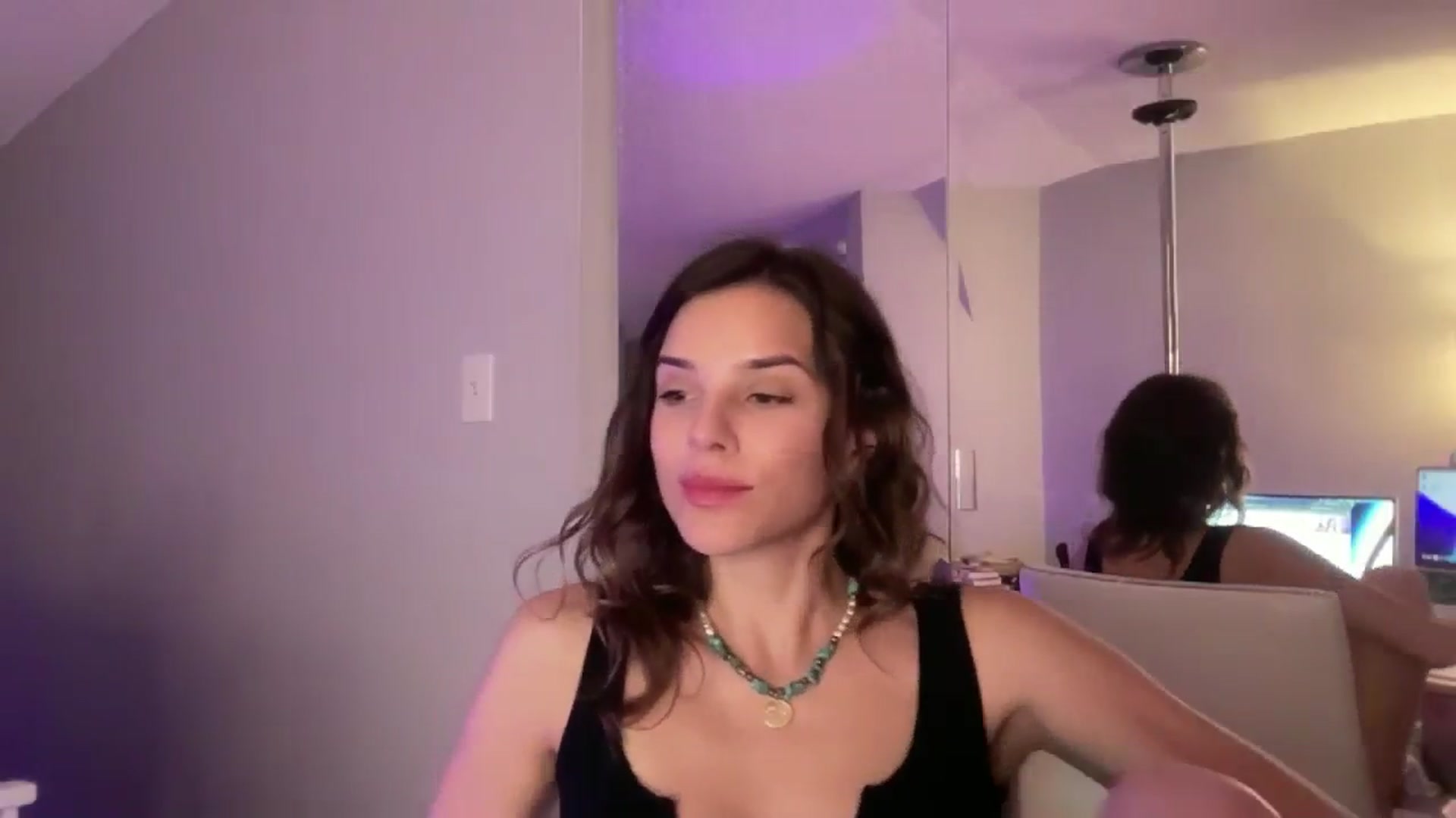 Gallery image thumbnail from AsheEllis's myfreecams stream on, 03/16/2024, 06:29 image 20 of 20