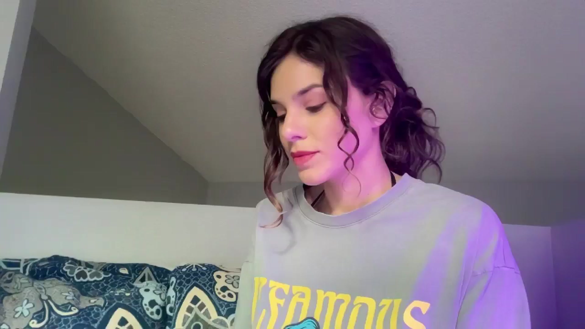 Gallery image thumbnail from AsheEllis's myfreecams stream on, 03/17/2024, 01:11 image 4 of 20