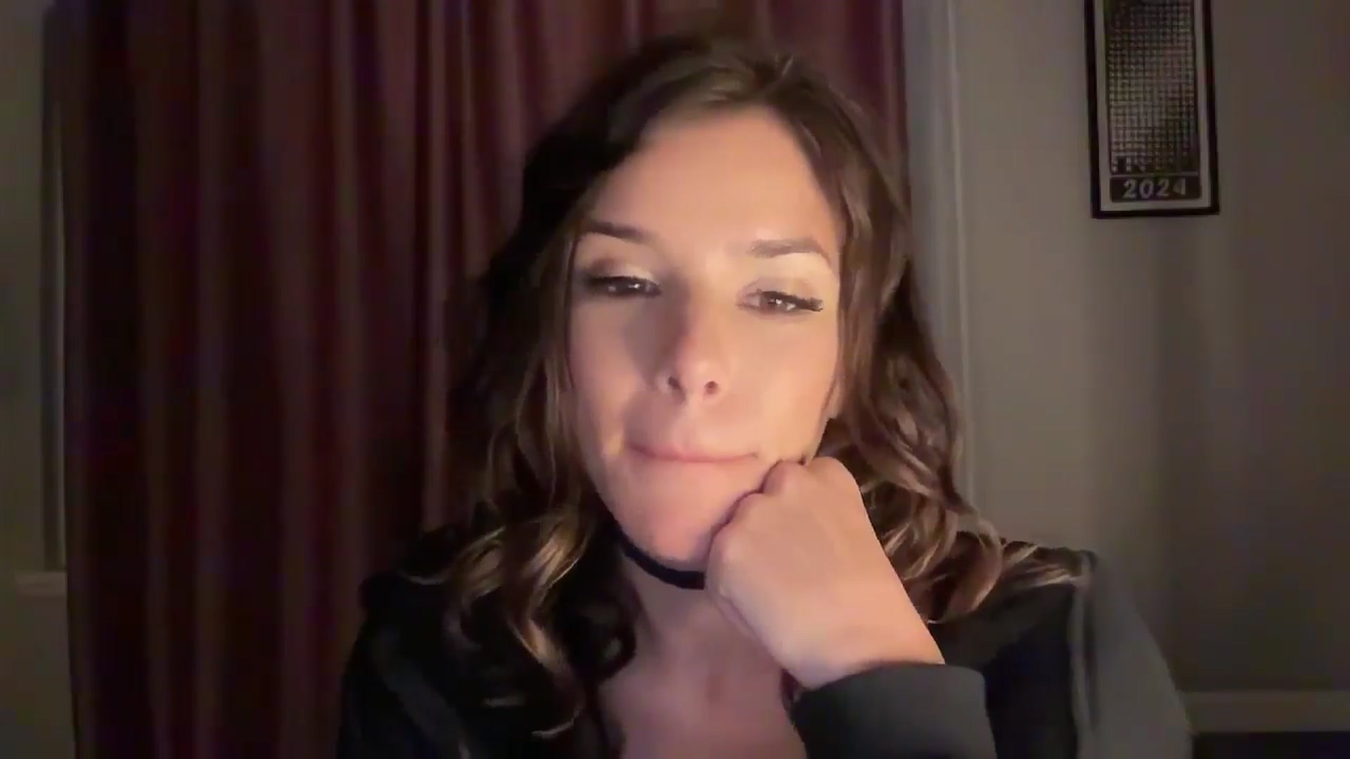Gallery image thumbnail from AsheEllis's myfreecams stream on, 05/03/2024, 10:20 image 6 of 20