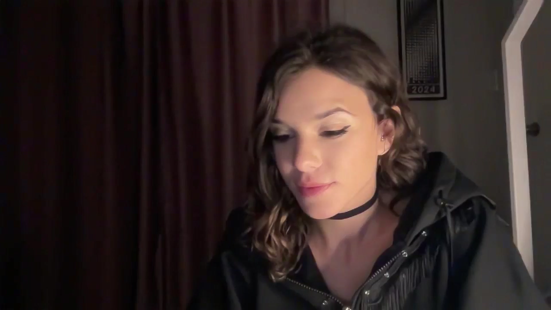 Gallery image thumbnail from AsheEllis's myfreecams stream on, 05/03/2024, 10:20 image 2 of 20