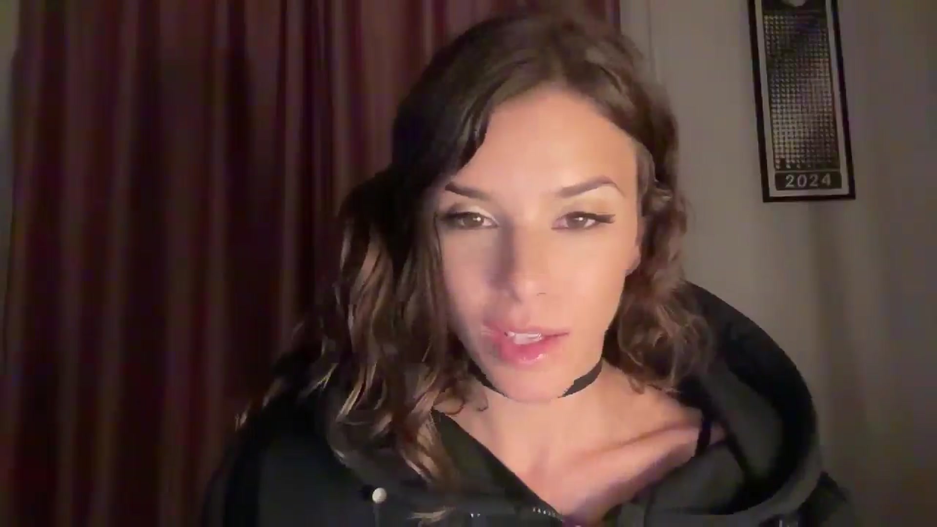 Gallery image thumbnail from AsheEllis's myfreecams stream on, 05/03/2024, 11:58 image 9 of 20