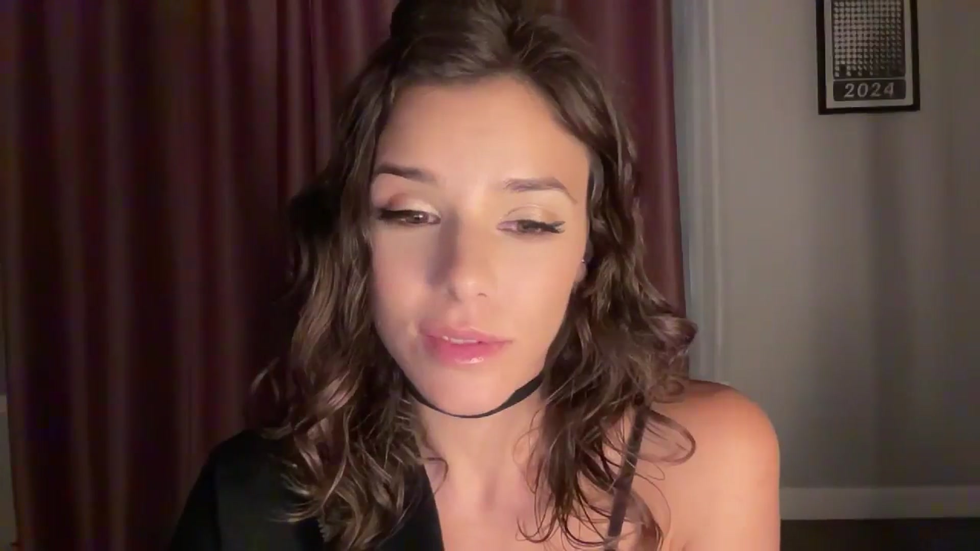 Gallery image thumbnail from AsheEllis's myfreecams stream on, 05/03/2024, 11:58 image 2 of 20