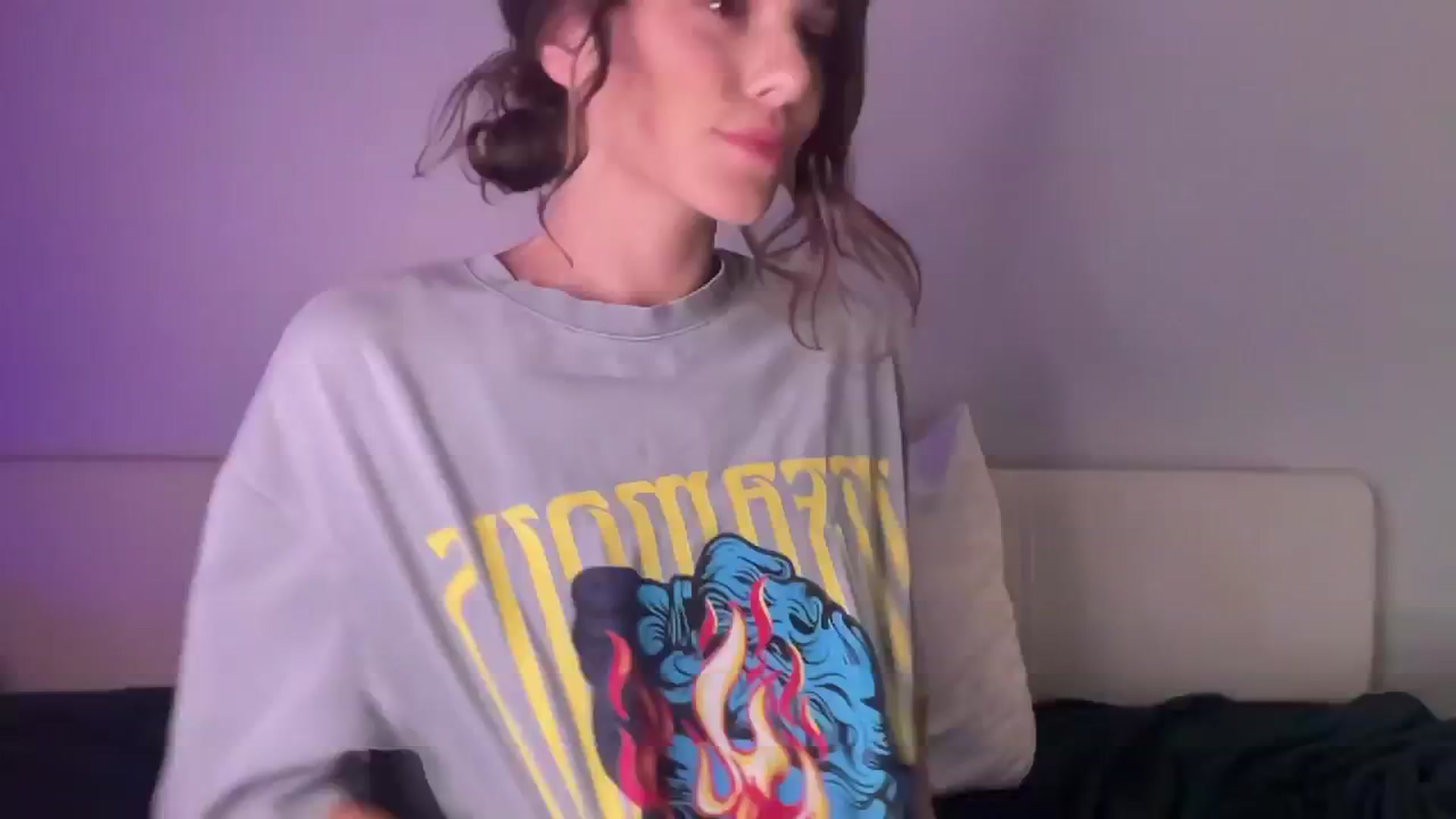 Gallery image thumbnail from AsheEllis's myfreecams stream on, 06/27/2024, 03:44 image 2 of 20